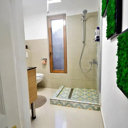 Andrea Apartment *